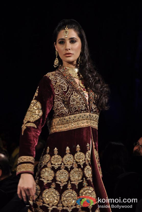 Nargis Fakhri Walks For JJ Valaya at Bridal Fashion Week Finale