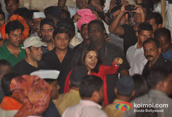 Preity Zinta At Salman Khan's Ganpati Visrajan