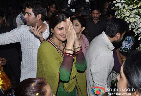 Raj Kundra At Shilpa Shetty's Ganpati Visarjan