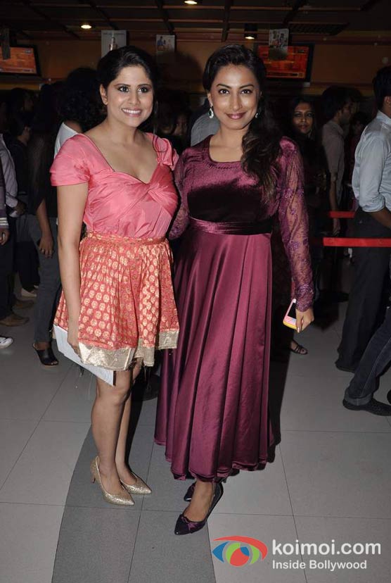 Sai Tamhankar, Kranti Redkar Attends The Premier Of No Entry Pudhe Dhoka Aahe At Fun Cinemas