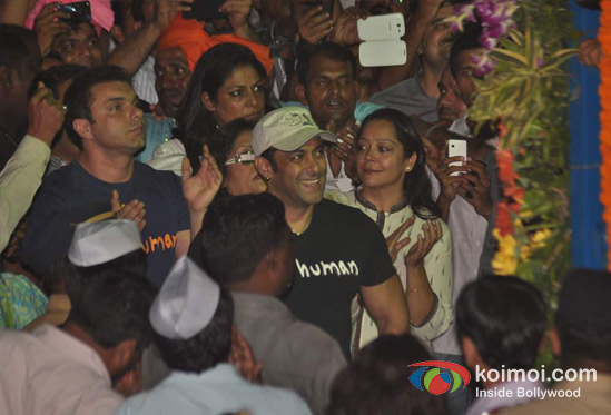 Sohail Khan At Salman Khan's Ganpati Visrajan