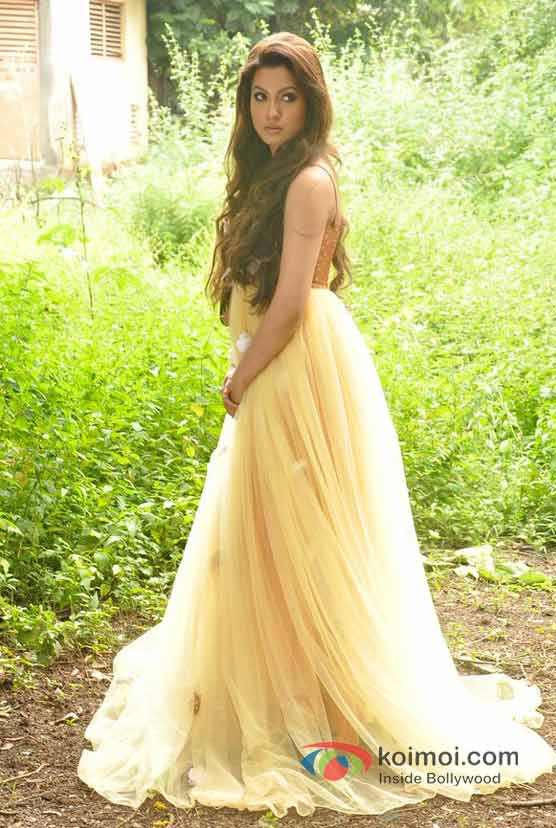 Gauhar Khan's Photo Shoot Pic 5
