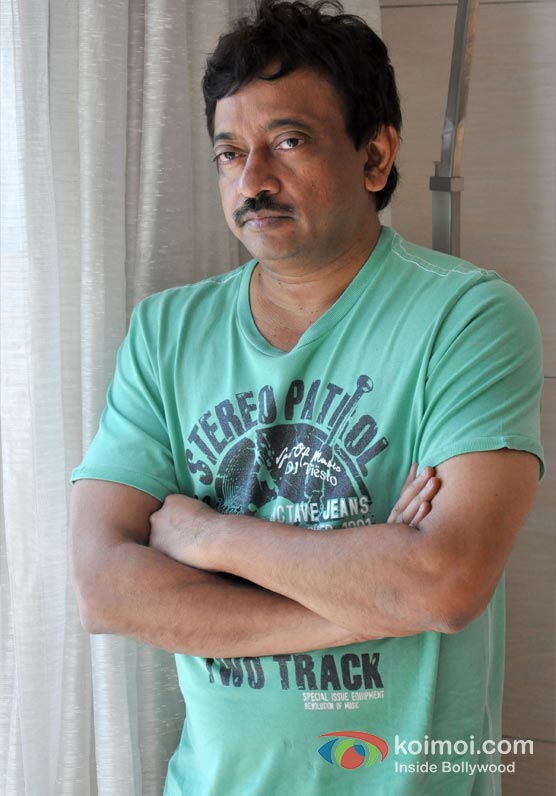Ram Gopal Varma Promoting Bhoot Returns Movie In Delhi