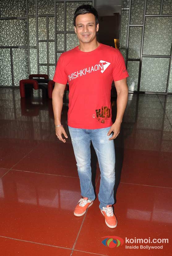 Vivek Oberoi At Kismet (Kismat) Love Pasia Dilli (KLPD) Movie Special Screening Pic 1