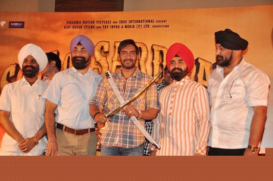 Ajay Devgn at Son Of Sardaar Press Conference Pic 11