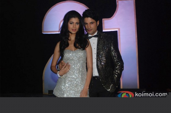 Tena Desae And Rajeev Khandelwal At Promotional Song Shoot of Table No. 21 Pic 2
