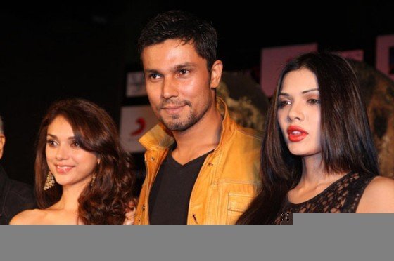 Aditi Rao Hydari, Randeep Hooda And Sara Loren at the film Murder 3 first look launch Pic 2