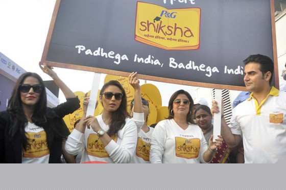Neha Dhupia, Huma Qureshi, Farah Khan And Arbaaz Khan at the Shiksha Event Pic 2