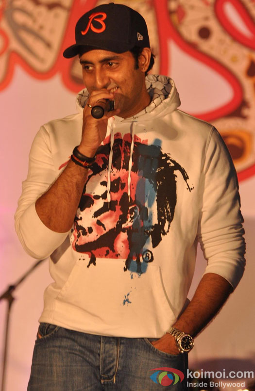 Abhishek Bachchan at Wassup Andheri Festival Pic 1