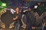 SRK and Akon bash!