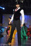 Kangna Ranaut Walks The Ramp For Azeem Khan