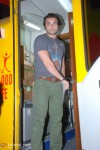 Salman-Aamir Donate Blood
