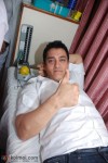 Salman-Aamir Donate Blood