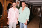 Sanjay Dutt, Kangna Ranaut At 'Knockout' Iftaar Party