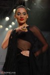 Eesha Koppikhar-Ayesha Dharkar At IIJW Day 2