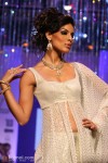 Deepika Padukone Mesmerizes!