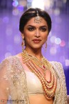 Deepika Padukone Mesmerizes!