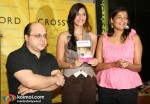 Sonam Kapoor Unveils Simba Book