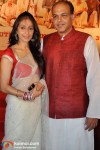 Big B Unveils Abhishek-Deepika’s KHJJS Music