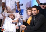 Aishwarya, Abhishek Bachchan At 'Positive Health Awards 2010'