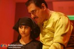 Konkona Sen Sharma, Boman Irani (Mirch Movie Still)