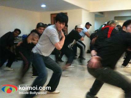 Shah Rukh Khan Shoots For Ra.One Song