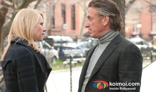 Naomi Watts, Sean Penn (Fair Game Movie Still)