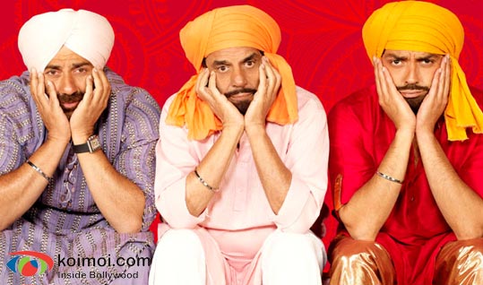 Sunny Deol, Dharmendra, Bobby Deol (Yamla Pagla Deewana Poster)