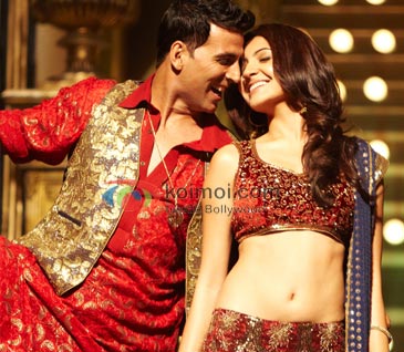 Patiala House Preview (Patiala House Movie Stills)