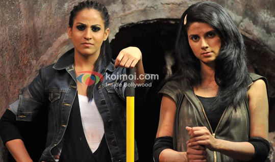 United Six Review (United Six Movie Stills)