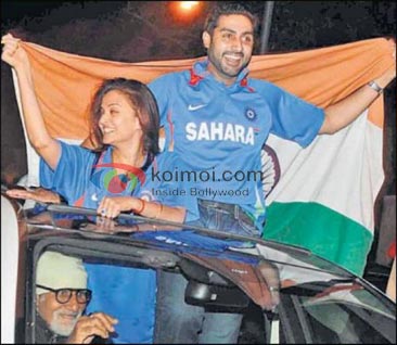 Amitabh Bachchan, Aishwarya Rai Bachchan, Abhishek Bachchan
