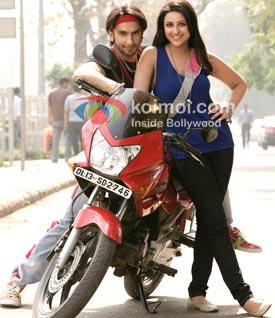 Ranveer Singh, Parineeti Chopra (Ladies Vs Ricky Bahl Movie Stills)