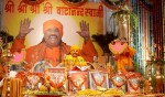 Satish Kaushik (Double Dhamaal Movie Stills)