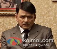 Raghubir Yadav as Hitler in a still from ‘Gandhi To Hitler’