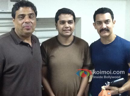 (l to r) Ronnie Screwvala, Associate Editor Mrigank Dhaniwala, and Aamir Khan.