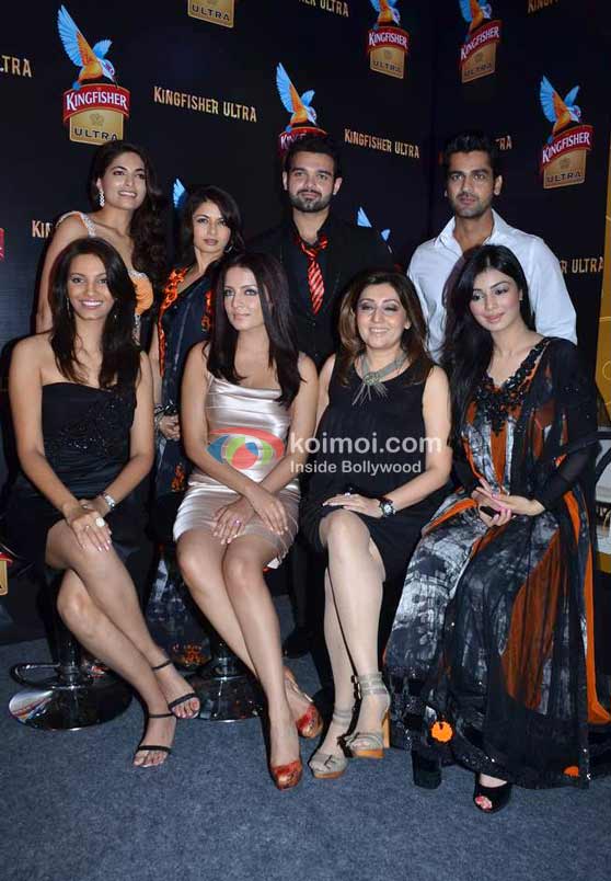 Diana Hayden, Bhagyashree, Celina Jaitly, Mahaakshay Chakraborty, Archana Kochhar, Arjan Bajwa, Ayesha Takia-Azmi At Archana Kocchar’s show Lakme Fashion Week 2011