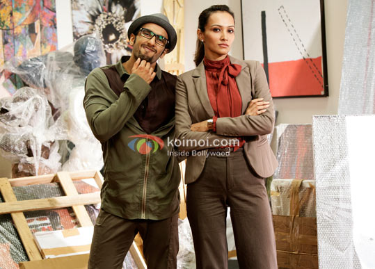 Ranveer Singh,Dippanita Sharma (Ladies V/s Ricky Bahl Movie Stills)