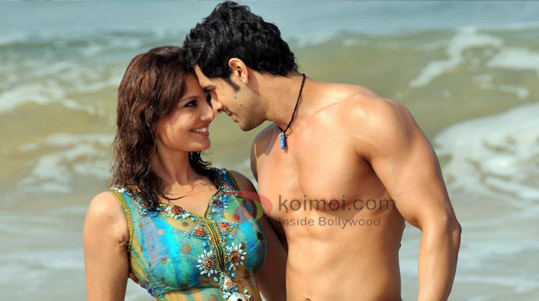 Yeh Dooriyan movie stills
