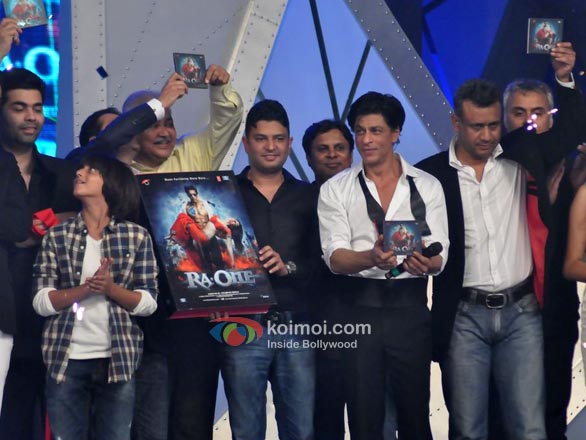 Karan Johar, Sunil A. Lulla, Satish Shah, Bhushan Kumar, Shah Rukh Khan, Anubhav Sinha, Neeraj Roy, Kanika Dhillon At RA.One Music Launch