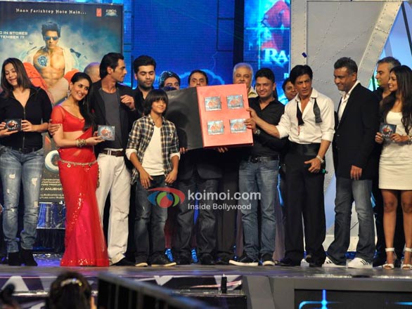 Kareena Kapoor, Arjun Rampal, Karan Johar, Sunil A. Lulla, Satish Shah, Bhushan Kumar, Shah Rukh Khan, Anubhav Sinha At RA.One Music Launch
