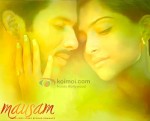 Shahid Kapoor, Sonam Kapoor (Mausam Movie Wallpaper)