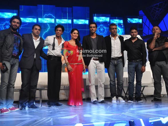 Shekhar Ravjiani, Sunil A. Lulla, Shah Rukh Khan, Kareena Kapoor, Arjun Rampal, Anubhav Sinha, Bhushan Kumar, Vishal Dadlani At RA.One Music Launch