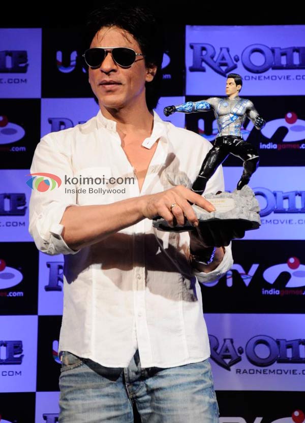Shah Rukh Khan At Ra.One Game Launch