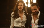 Malika Haydon, Saif Ali Khan (Agent Vinod Movie Stills)
