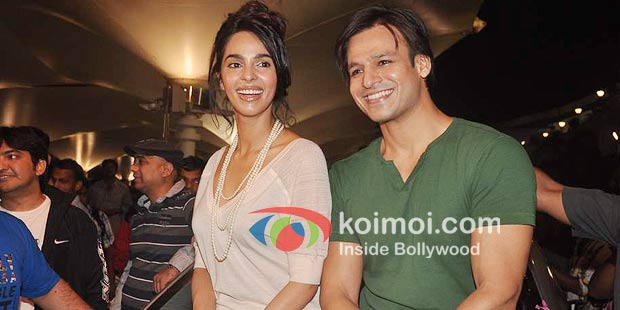 Mallika Sherawat with Vivek Oberoi