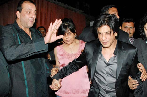 Sanjay Dutt and Shah Rukh Khan leaving the slapgate party