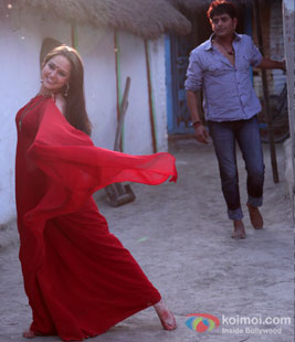 Hazel Crowney & Ravi Kissen