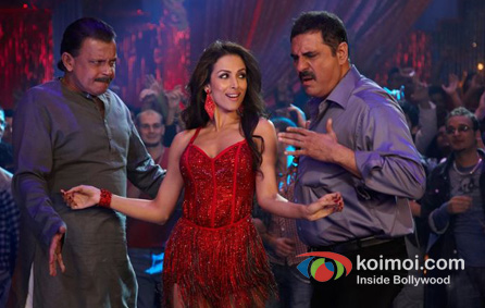 Mithun Chakraborty, Malaika Arora Khan, Boman Irani in Housefull 2