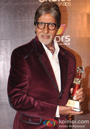 Amitabh Bachchan with Award