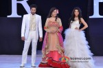 Bhoop Yaduvanshi, Zeenat Aman And Madhurima Tuli Walks for Riyaz Gangji at India Resort Fashion Week 2012 Pic 2